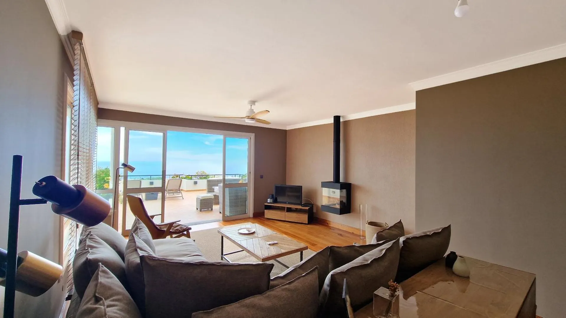 Apartment Casa Ulli By Lovelystay Caniço Portugal